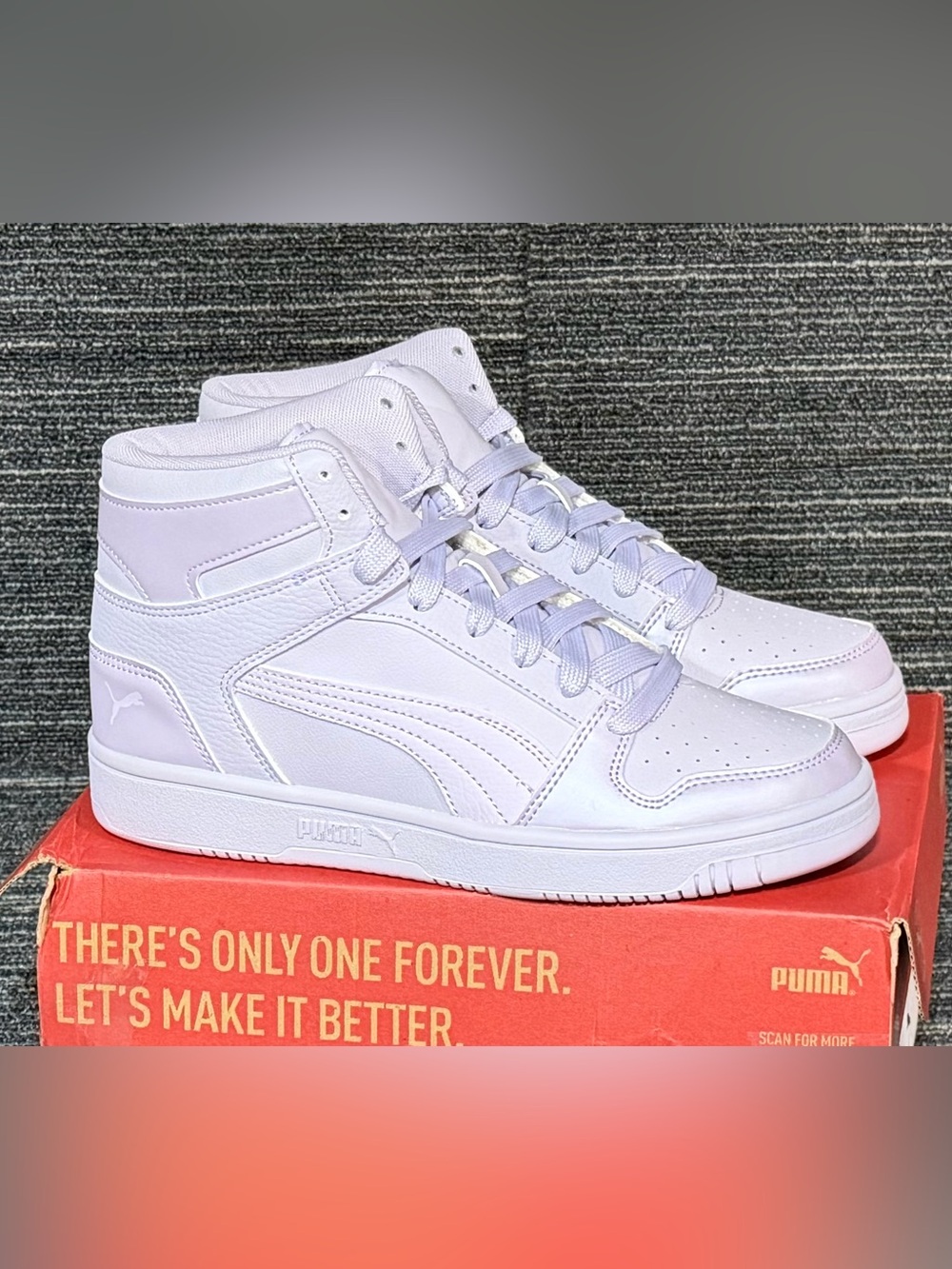 Puma Rebound Layup Pearl  Lavender and Lilac Juniors Mid-Top Sneakers Size 6 New